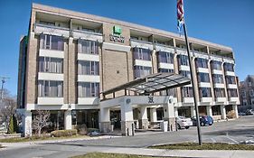 Holiday Inn Express Detroit Birmingham